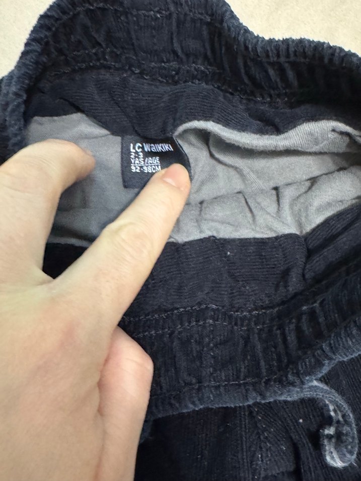 Erkek Çocuk Siyah Denim Rahat Kesim Pantolon - Görsel 4