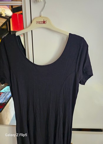 Siyah V Yaka Midi Salaş Elbise - Görsel 3