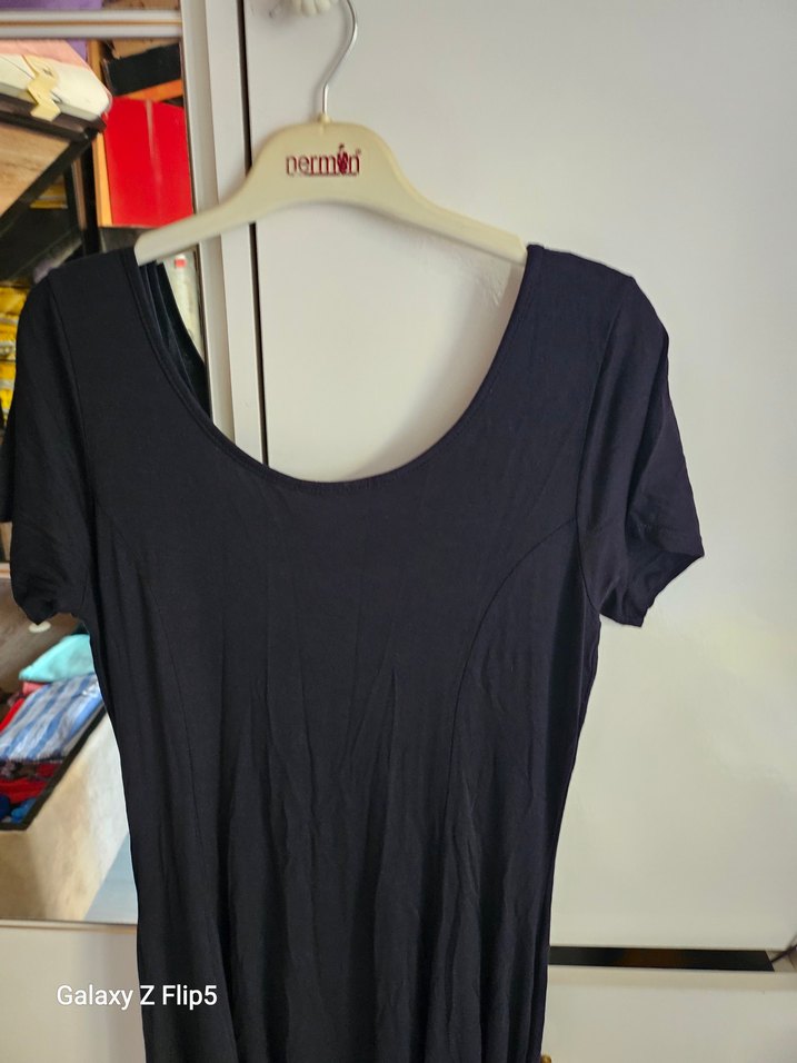 Siyah V Yaka Midi Salaş Elbise - Görsel 3