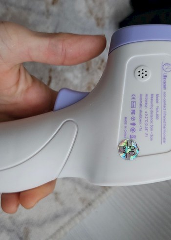 Pastel Renkli Temassız Dijital Ateş Ölçer - Görsel 2