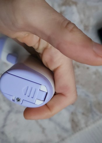 Pastel Renkli Temassız Dijital Ateş Ölçer - Görsel 3