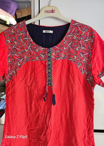 Püsküllü Kısa Kollu Tunik - Görsel 3