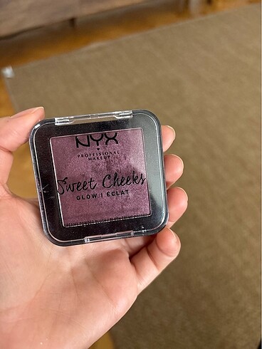 NYX ALLIK&FAR