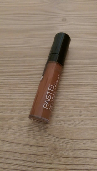 Pastel likit ruj