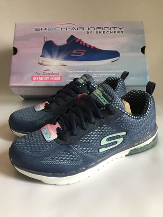 Skechers Air Infinity (39)