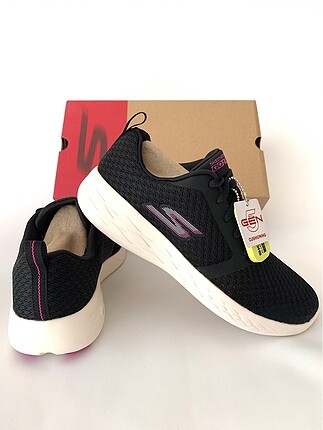 Go run 600 skechers - aimerangers2020.fr
