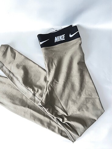 s Beden Nike Tayt (S)