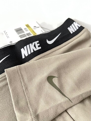 s Beden haki Renk Nike Tayt (S)