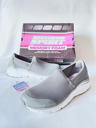 Skechers Fashion Fit (38)