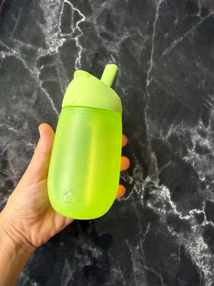 Munchkin pipetli alıştırma bardağı suluk - Görsel 2