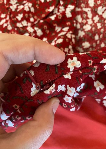 Zara Bordo Çiçek Desenli Kısa Kollu Midi Elbise