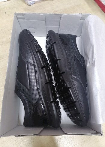 Erkek Ayakkabısı siyah  kutusunda Büyük beden 47 no. Sıfır ürün - Görsel 6