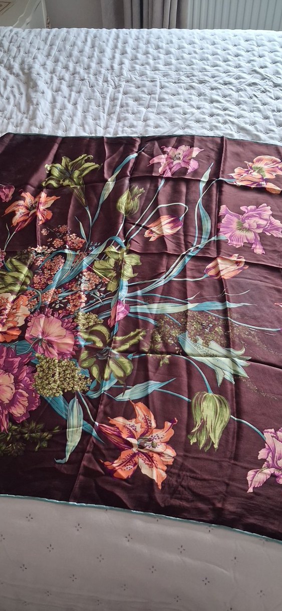 Pierre Cardin Mor Çiçek Desenli İpek Şal - Görsel 2