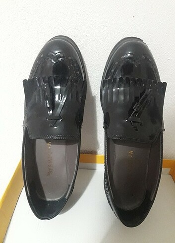 38 Beden Ayakkabi