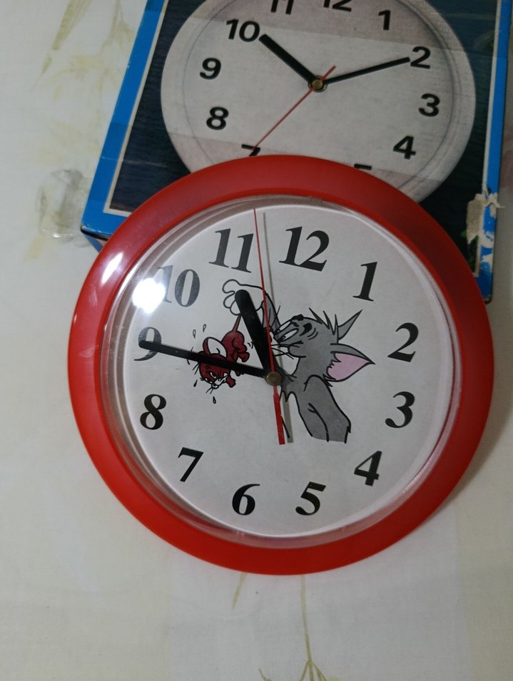 Kırmızı Tom ve Jerry Temalı Duvar Saati - Görsel 3