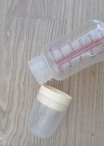 Beyaz Bebek Biberonu Kapaklı - Görsel 2