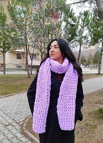 H&M Lila renkli puffy atkı
