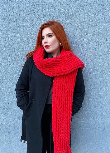 H&M Kırmızı puffy atkı 
