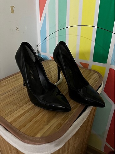 37 Beden Düz parlak stiletto
