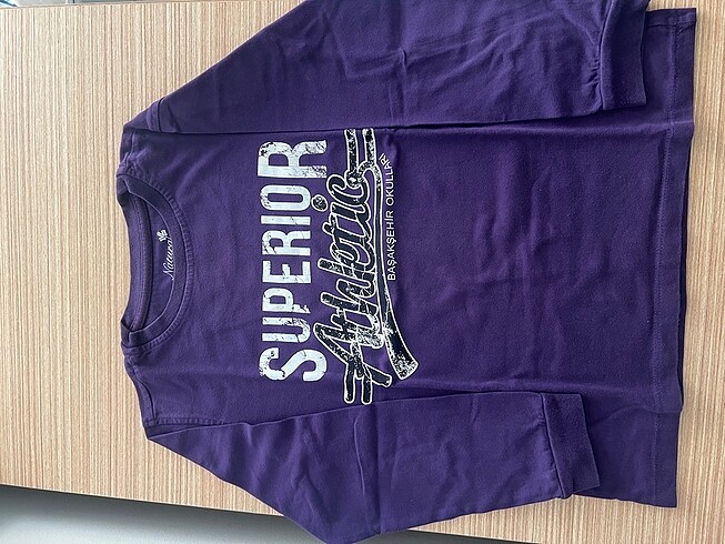 9 Yaş Beden 9/10 yaş 3 adet uzun kol tshirt