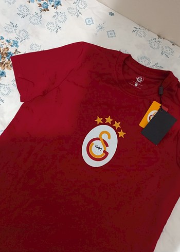 l Beden kırmızı Renk Kırmızı Galatasaray Baskılı Erkek Tişört