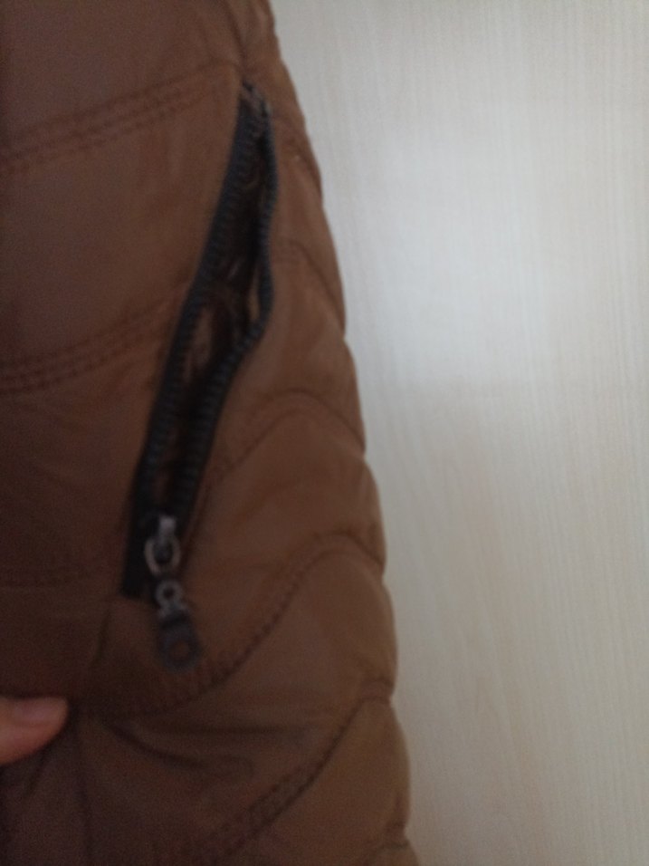 Kahverengi Uzun Fermuarlı Kadın Yelek - Görsel 4