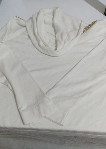 Beyaz Boğazlı Uzun Kollu Salaş Triko Network - Görsel 2