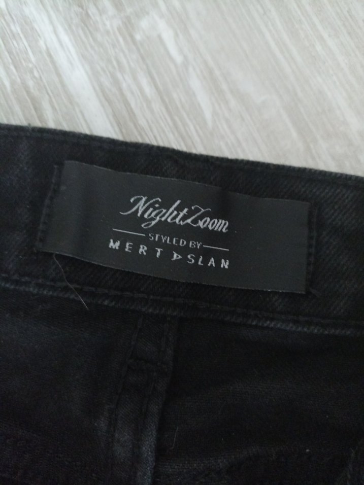 Siyah Payetli pullu uzun  Boy Salaş Kadın Jean - Görsel 3