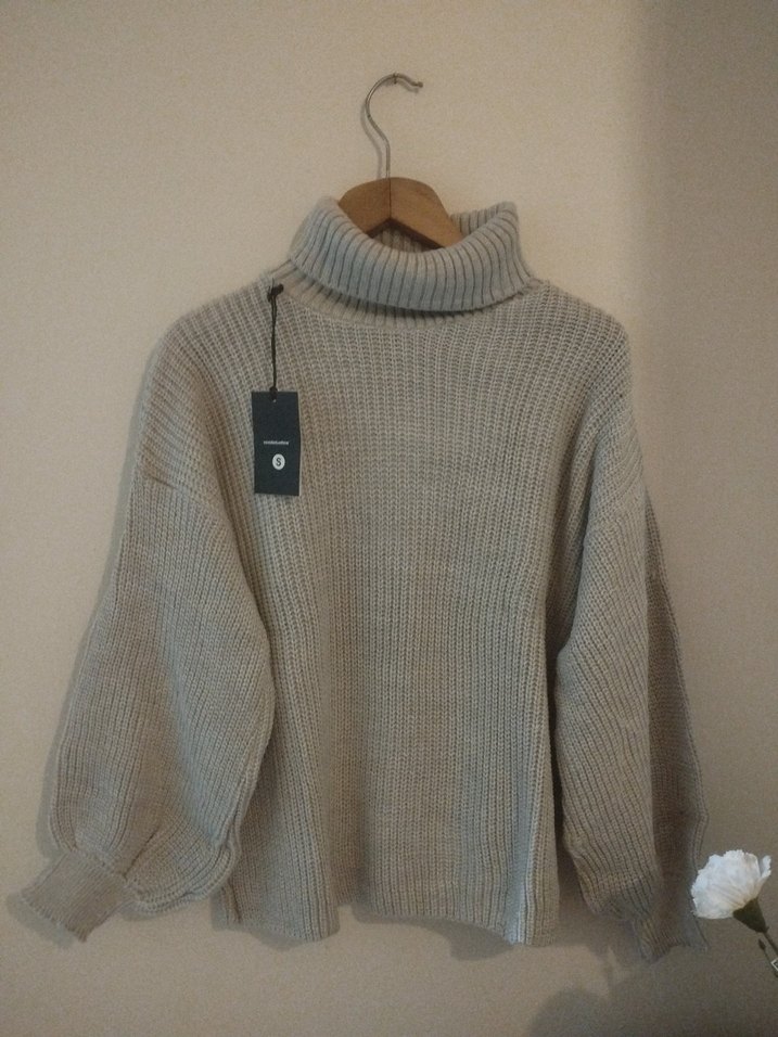 Bej Örme Boğazlı Kadın Kazak - Görsel 2