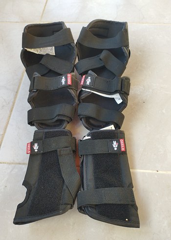 Siyah Kauçuk Motosiklet Diz Koruyucuları - Görsel 3