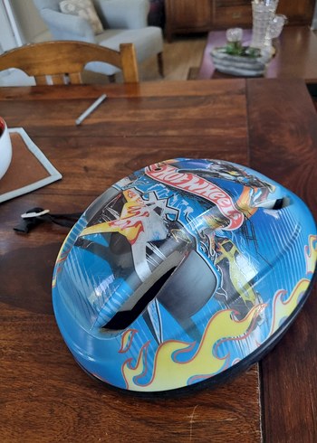 Renkli Baskılı cocuk Kaskı - Görsel 2