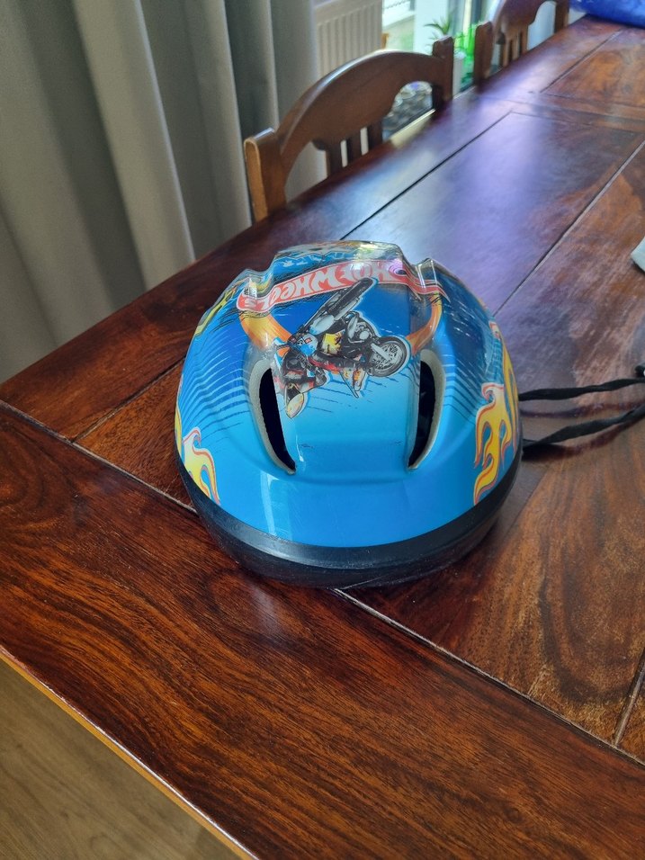 Renkli Baskılı cocuk Kaskı - Görsel 3