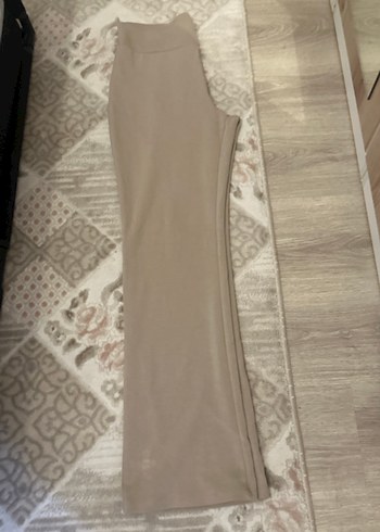 Bej Rahat Kesim Kadın Kumaş Pantolon