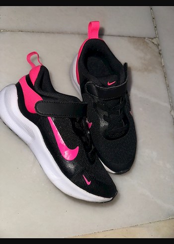 Kız Çocuk Siyah-Pembe Cırtlı Spor Ayakkabı