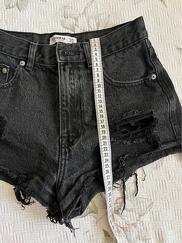 34 Beden pull and bear kot şort