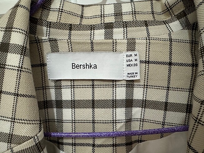 m Beden çeşitli Renk Bershka Bel Detaylı Crop Ceket