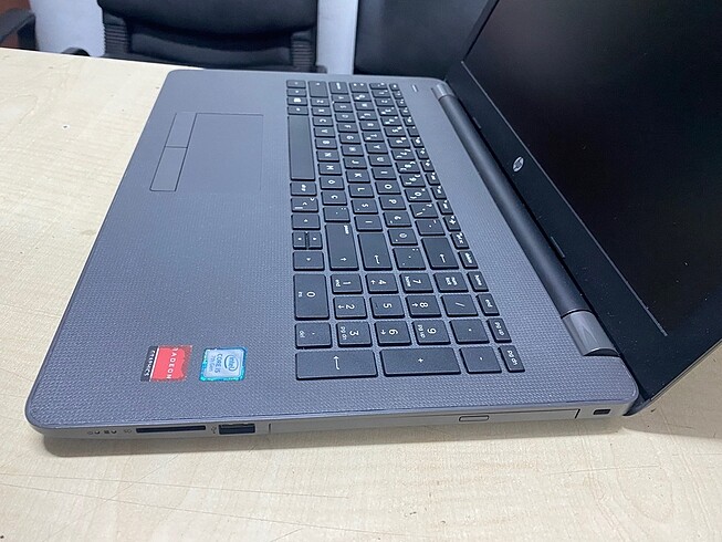 Beden Renk İ5 7ci nesil laptop
