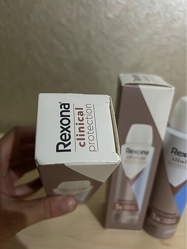 Beden Rexona Clinical Protection Kadın Sprey Deodorant