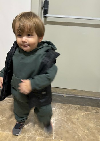 Zara Zara yeşil takım