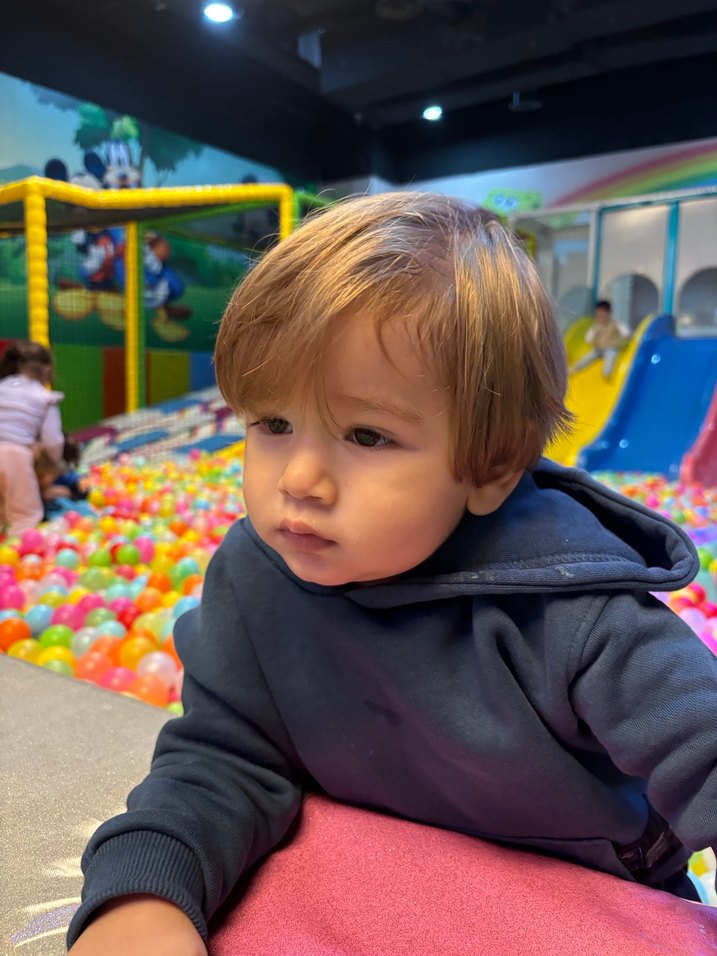 Zara Kapüşonlu Erkek Çocuk Lacivert Sweatshirt - Görsel 5