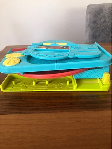 Beden Playskool eğlenceli garajım