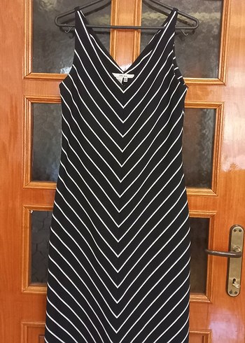 xl Beden siyah Renk Çizgili V Yaka Uzun relax elbise 42 beden zara