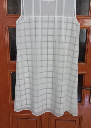m Beden yargıcı 38 beden beyaz şifon tarz elbise