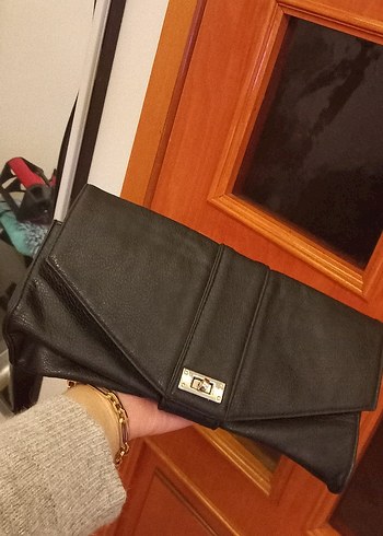 Klasik Siyah Deri Tokalı Kadın Çanta - Görsel 8