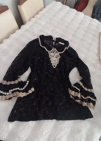 Dantel İşlemeli Siyah Gotik Bluz - Görsel 3