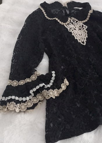 Dantel İşlemeli Siyah Gotik Bluz - Görsel 4