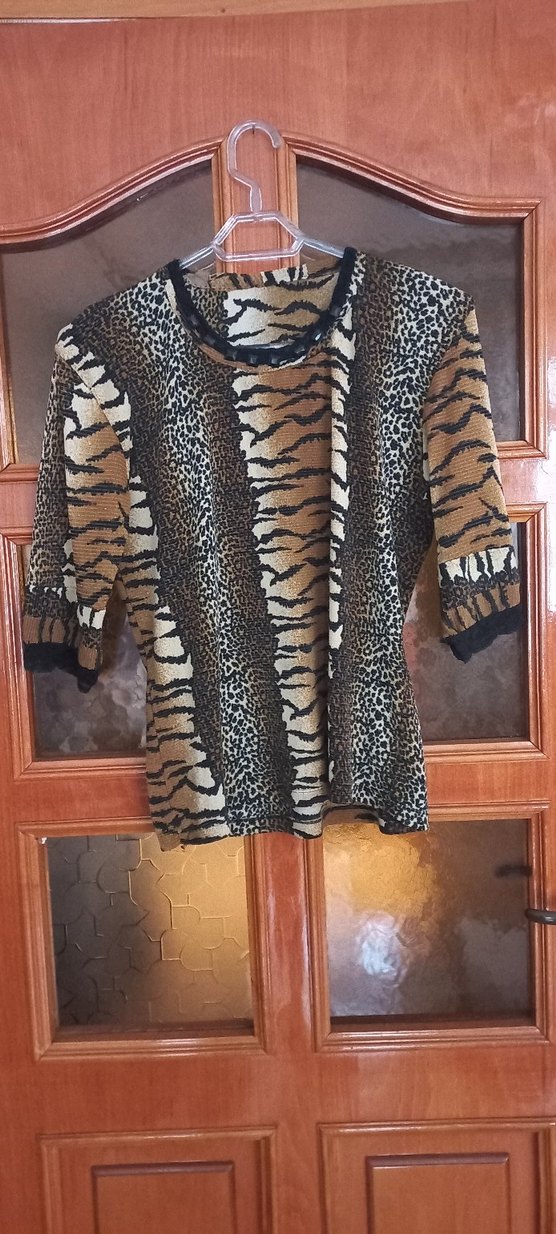 Leopar Desenli  nostaljik bluz m beden - Görsel 5