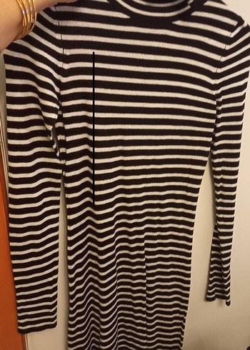 Çizgili Uzun Kollu Siyah Elbise - Görsel 3