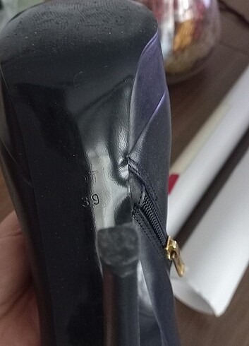 Hotiç siyah deri 39 numara yüksek topuk çok şık bot - Görsel 7