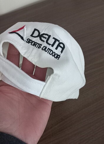 Beden Delta marka beyaz spor şapka